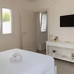 بيت للعطل Mimi مارينا دي مانكافيسا